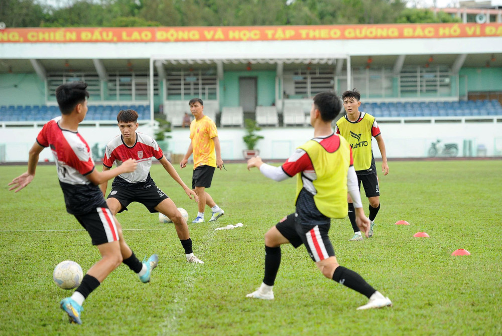 clb-long-an-nhan-vung-vang-tien-buoc-huong-toi-tuong-lai-250620092027